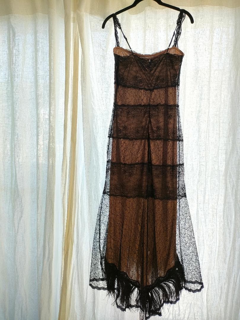 レア　betsey ベッツィージョンソン NY 総レース×フェザー付ロングドレス