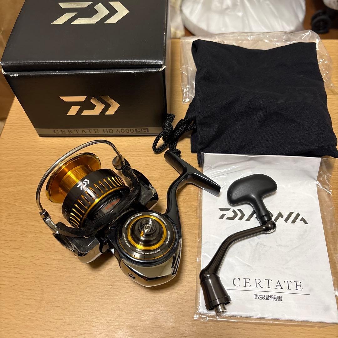 新品　未使用品　DAIWA ダイワ　16 セルテート HD 4000SH