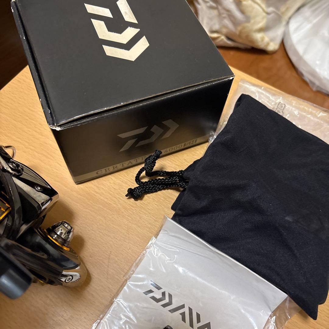 新品　未使用品　DAIWA ダイワ　16 セルテート HD 4000SH