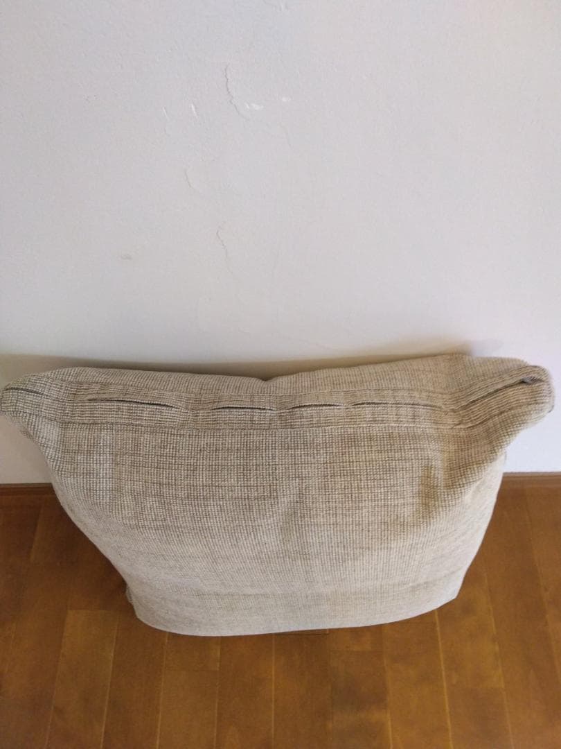 【お値下げしました】　formax　ハイソフト羽毛クッション3個セット　大判