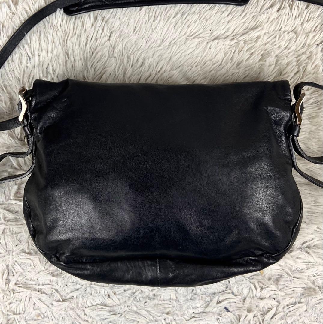 美品 ジミーチュウ レザー チェーン ショルダーバッグ 斜め掛け ブラック 黒
