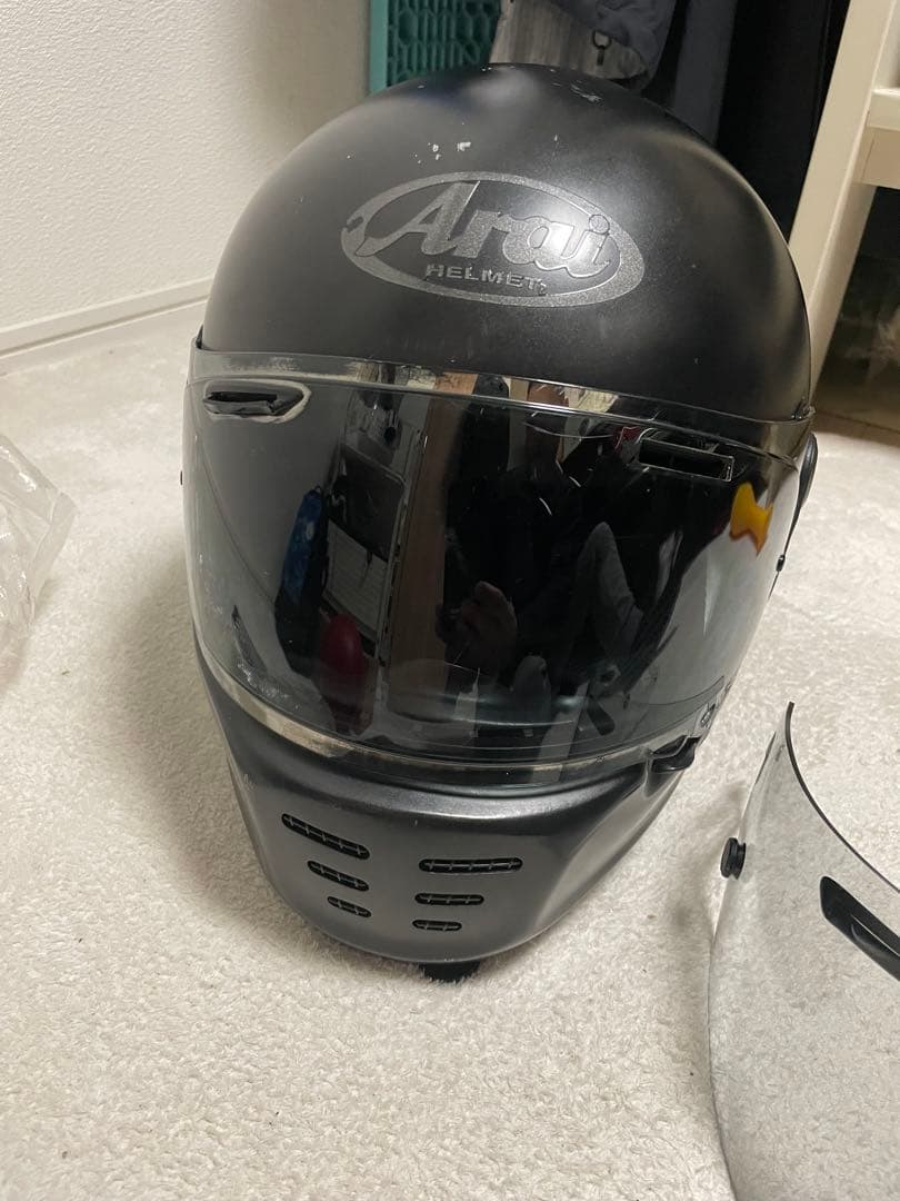 T*r様 Arai ラパイドネオ　ジャンク扱い　傷多い　アライ　フルフェイス　M