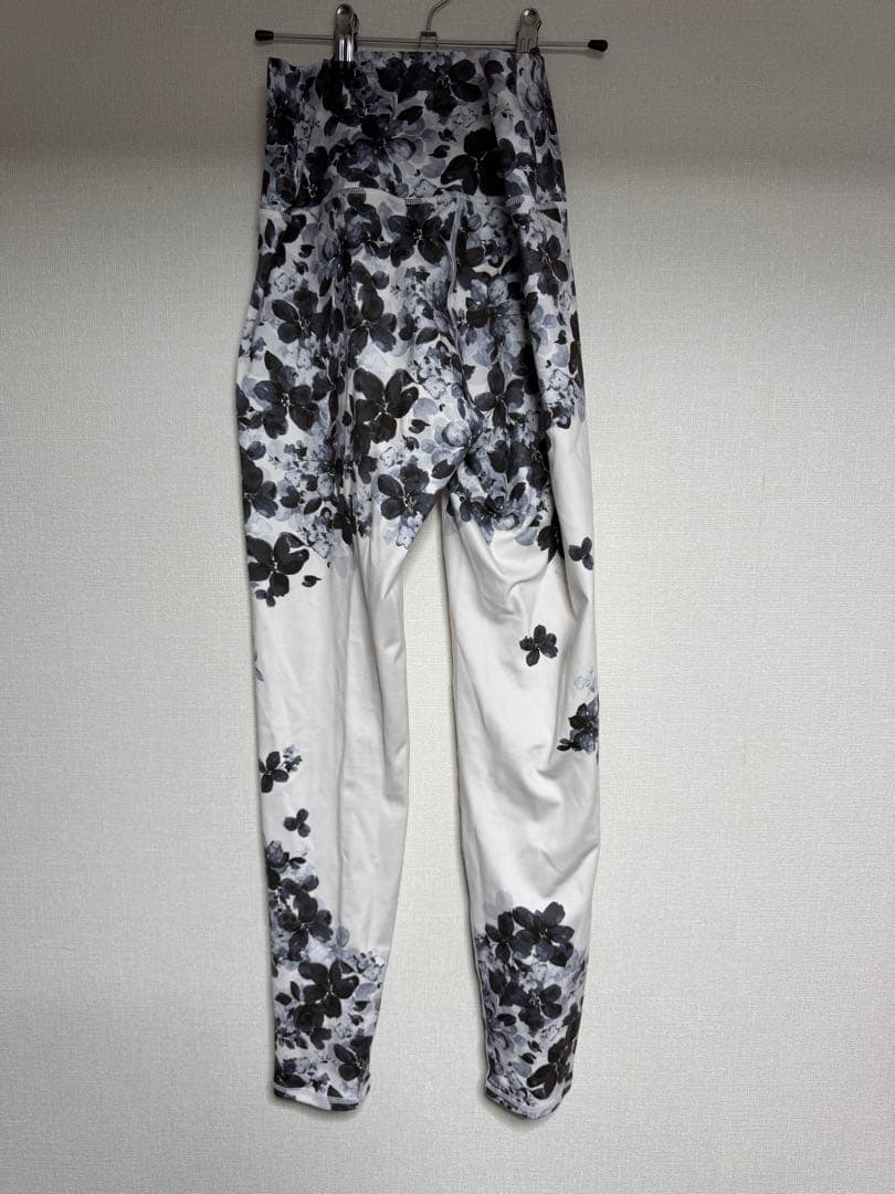 り*ご様 フラワープリント ヨガウェア セット　L