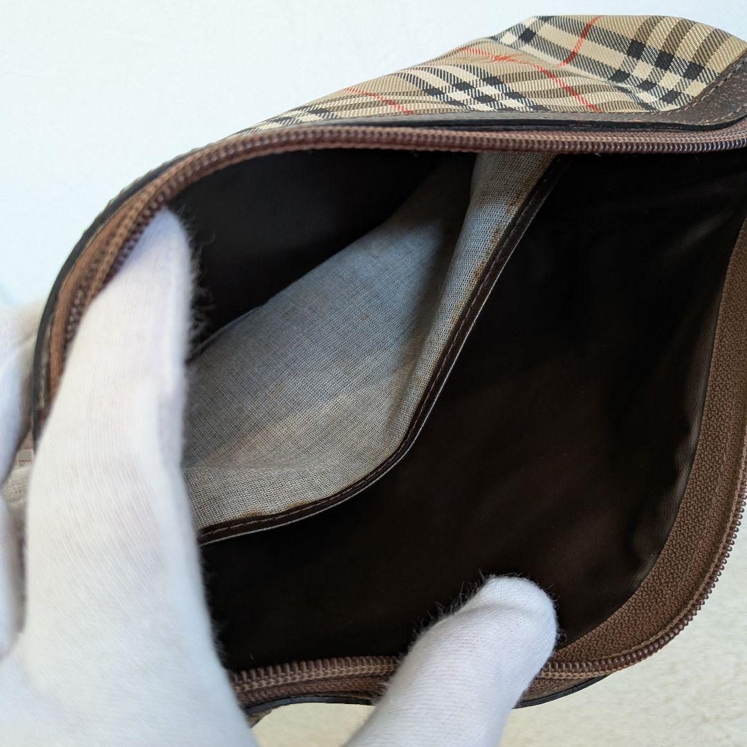 良品　バーバリー　ノバチェック柄 クラッチバッグ ホース　ヴィンテージ　セカンド