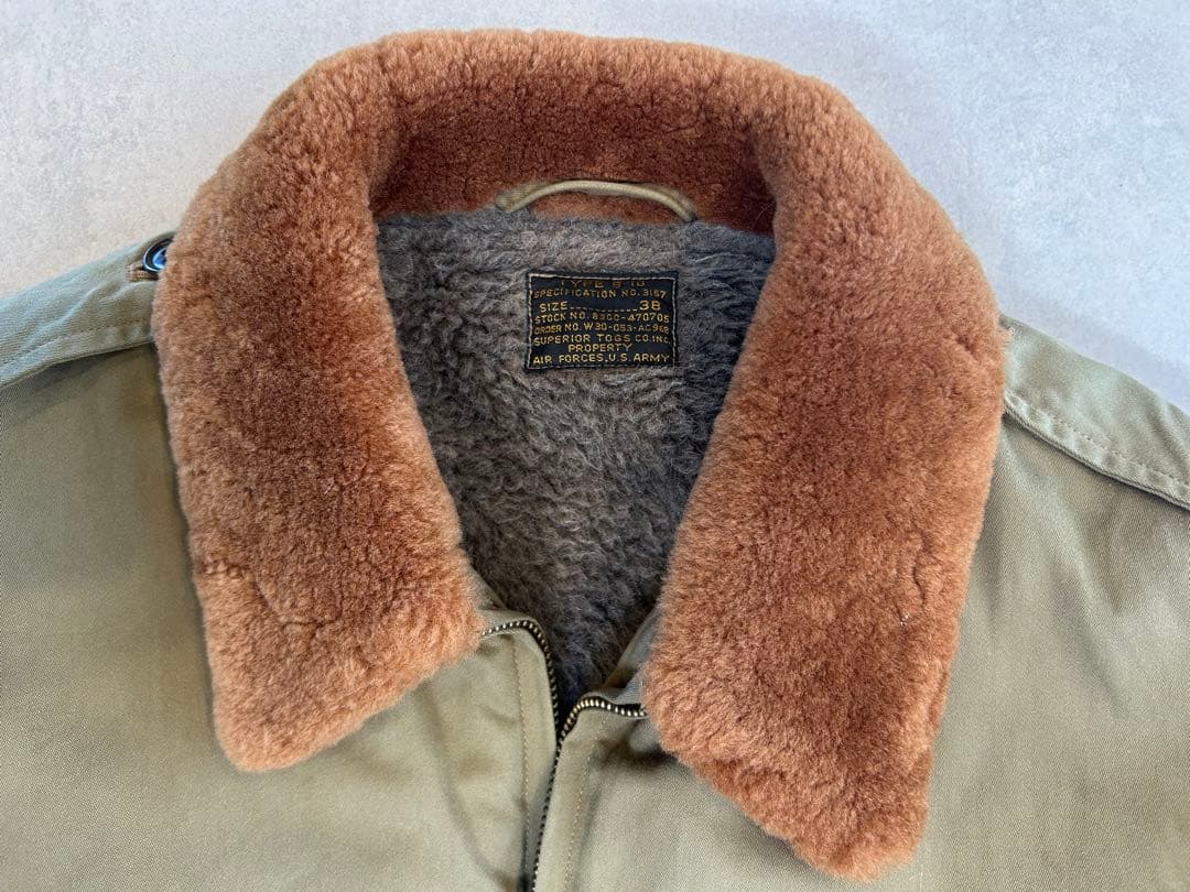 美品 バズリクソンズ 実名復刻版 B-10 赤リブ サイズ38