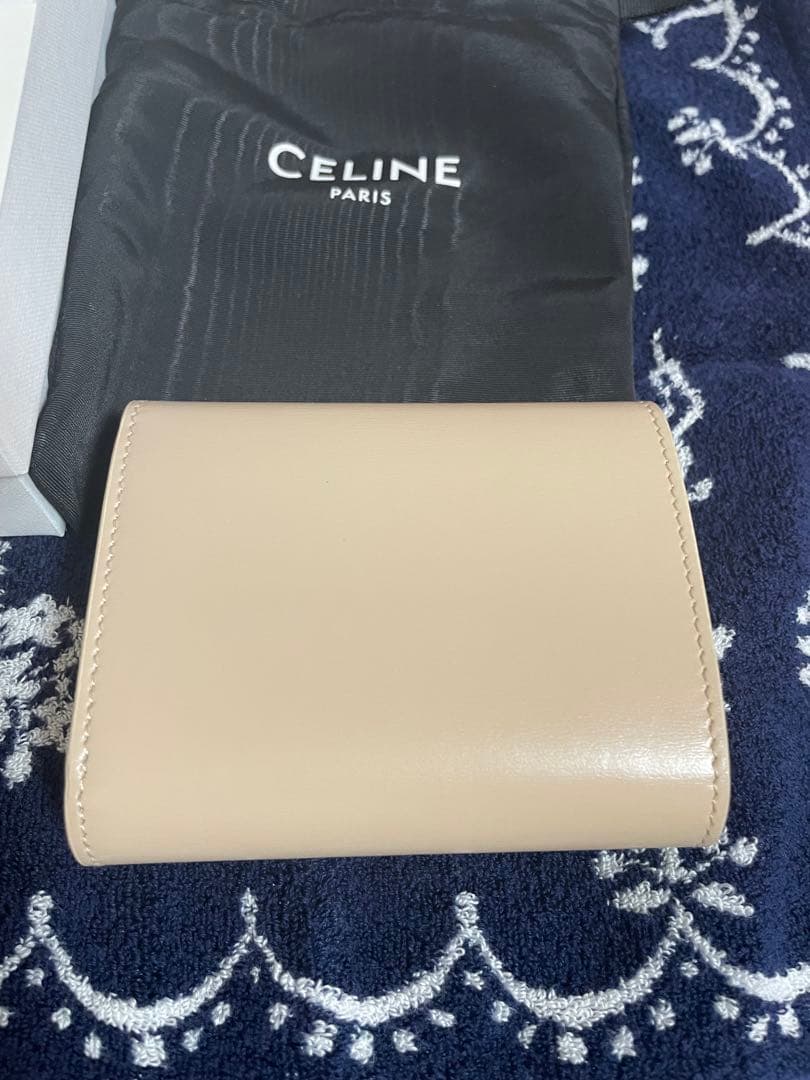 CELINE ベージュ 三つ折り財布