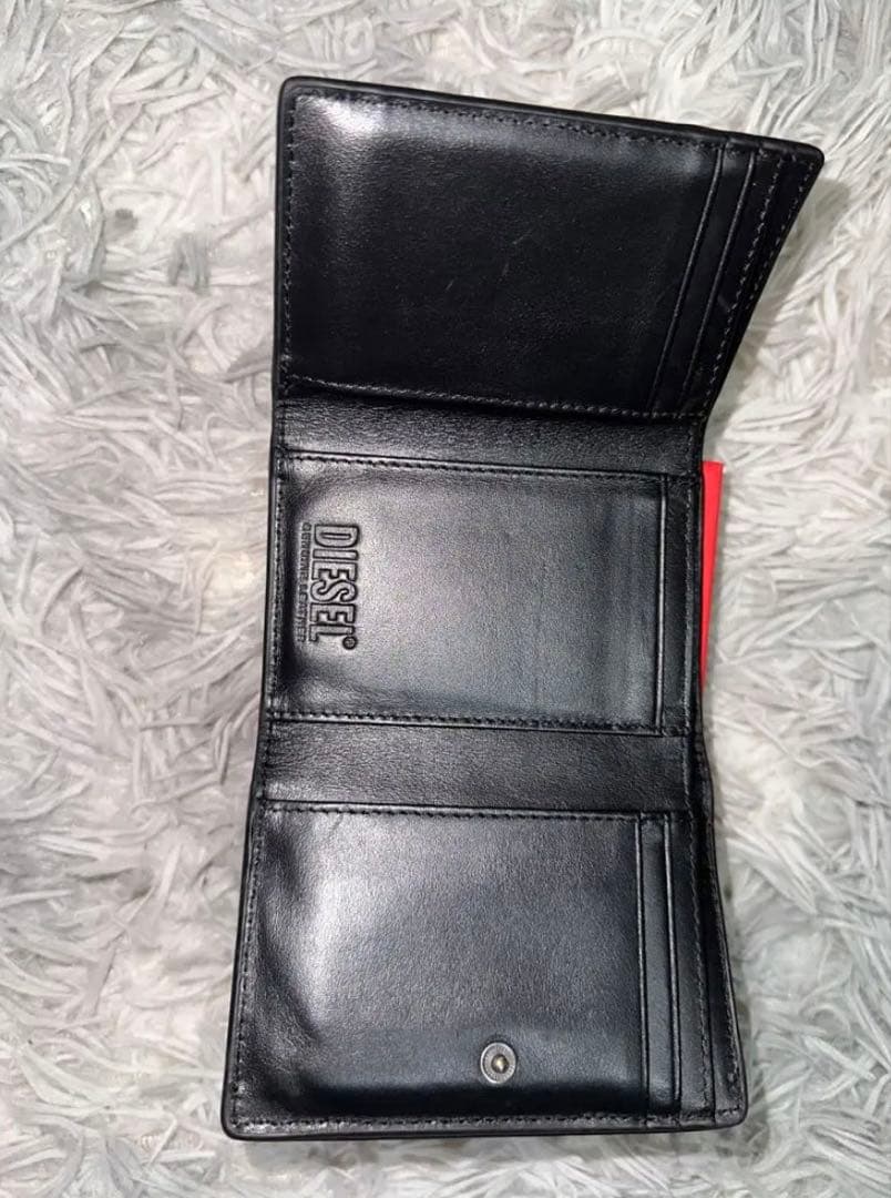 DIESEL ブラック 二つ折り財布　お値下