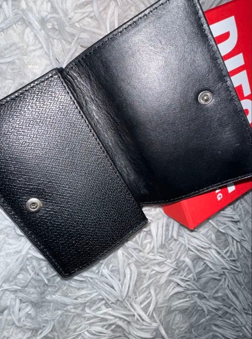 DIESEL ブラック 二つ折り財布　お値下