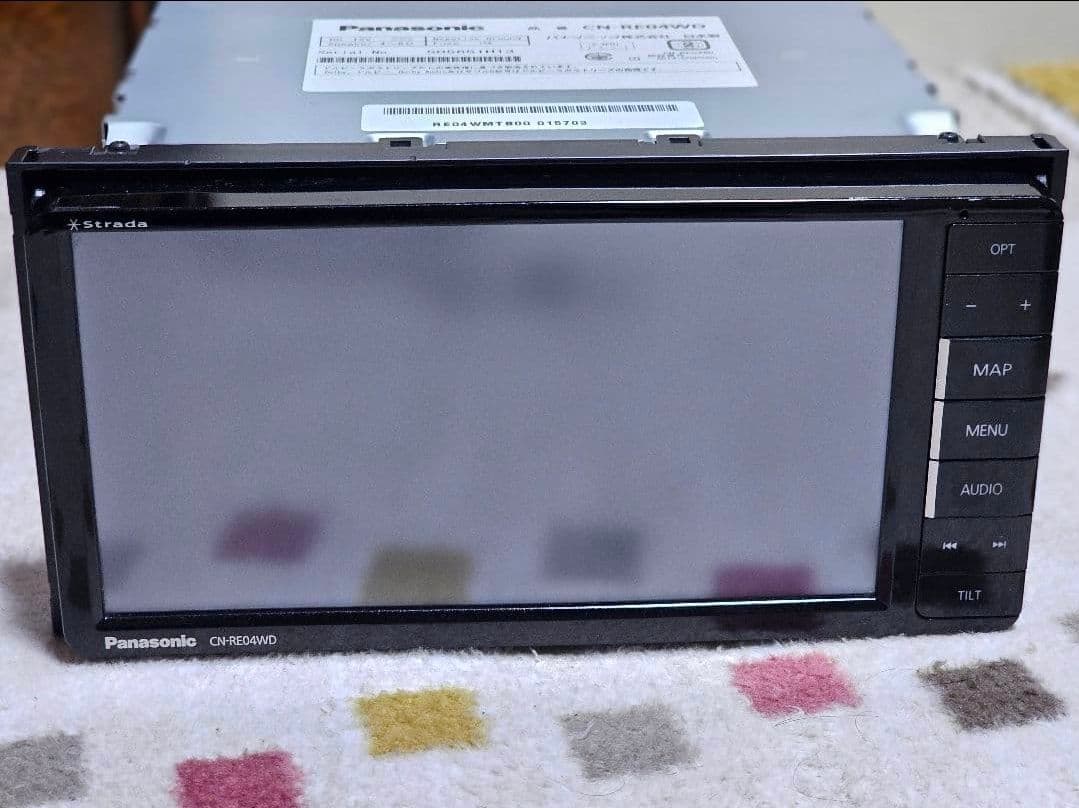 Panasonic CN-RE04WD カーナビ　ストラーダ