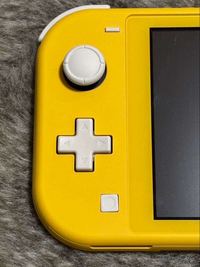 【美品】Nintendo Switch Lite イエロー 本体 ACアダプター