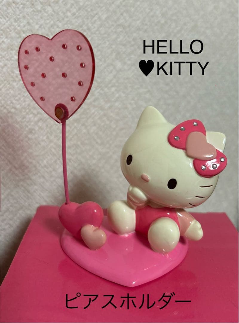 HELLO KITTY♥︎TINY CHUM バッグ・ポーチ& ピアスホルダー♥︎