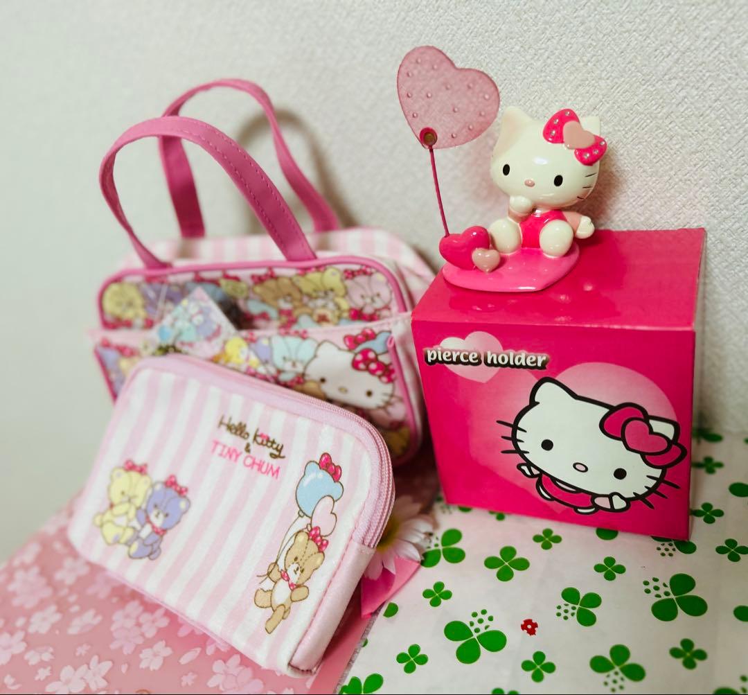 HELLO KITTY♥︎TINY CHUM バッグ・ポーチ& ピアスホルダー♥︎