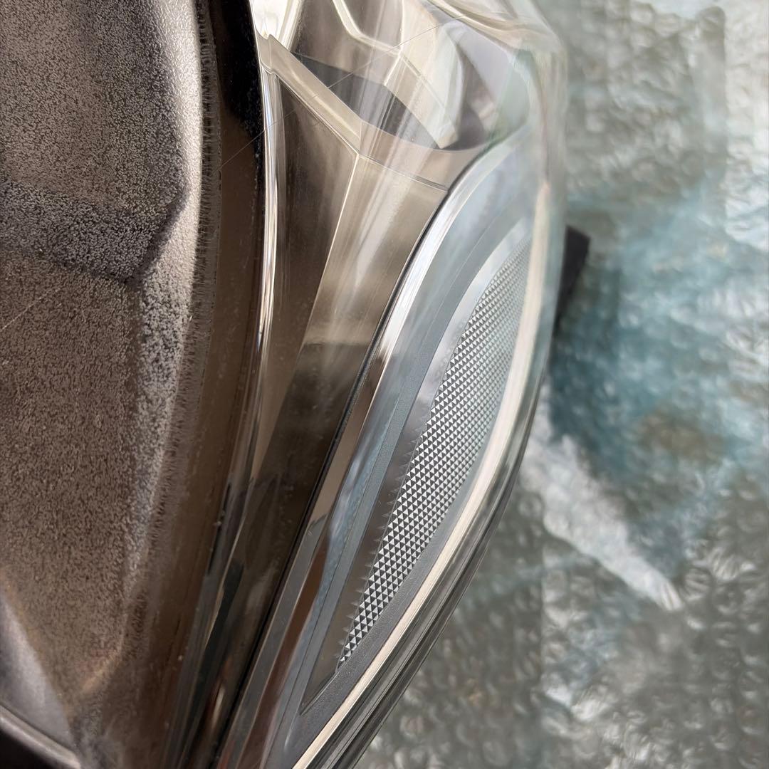 フィット　ヘッドライト　GP5 右