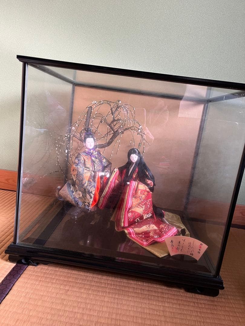 立ち雛　寿喜代作　ガラスケース入り