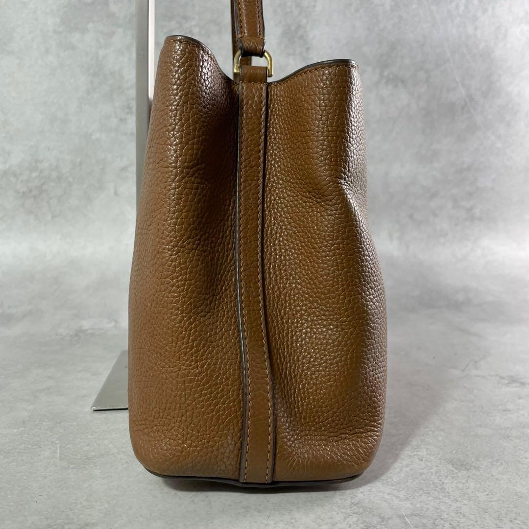 Tory Burch トリーバーチ　トートバッグ　ブリテン　ブラウン　レザー