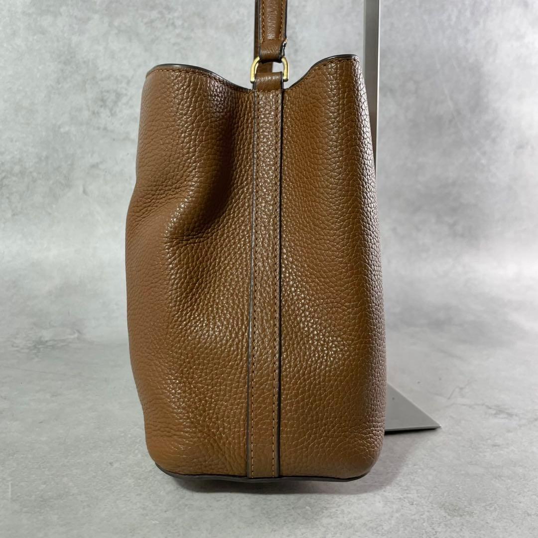 Tory Burch トリーバーチ　トートバッグ　ブリテン　ブラウン　レザー