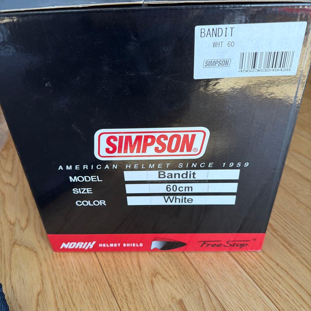 SIMPSON フルフェイスヘルメット ホワイト バンディット 60cm