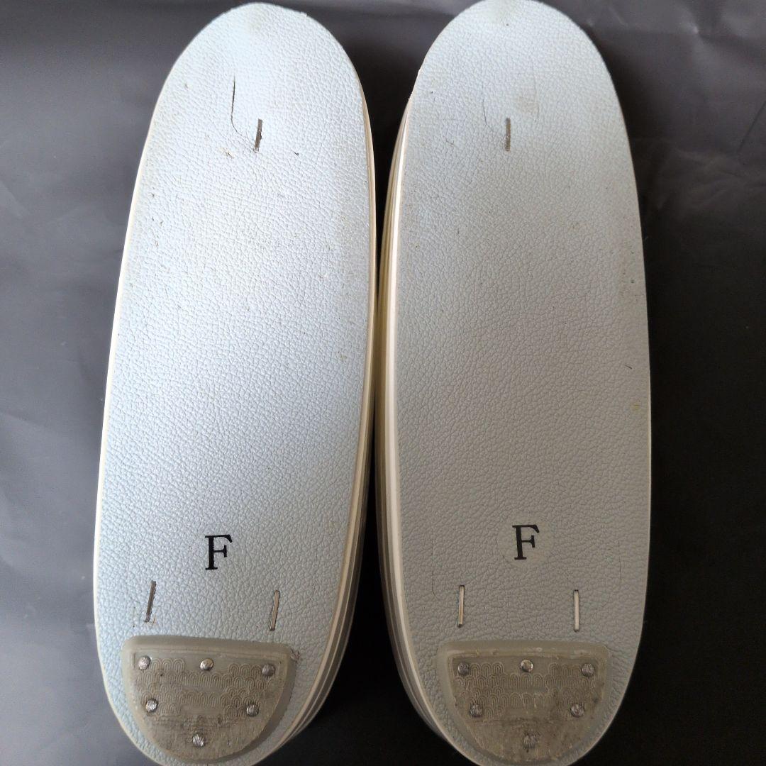 ゴールドクラッチバッグと草履のセット