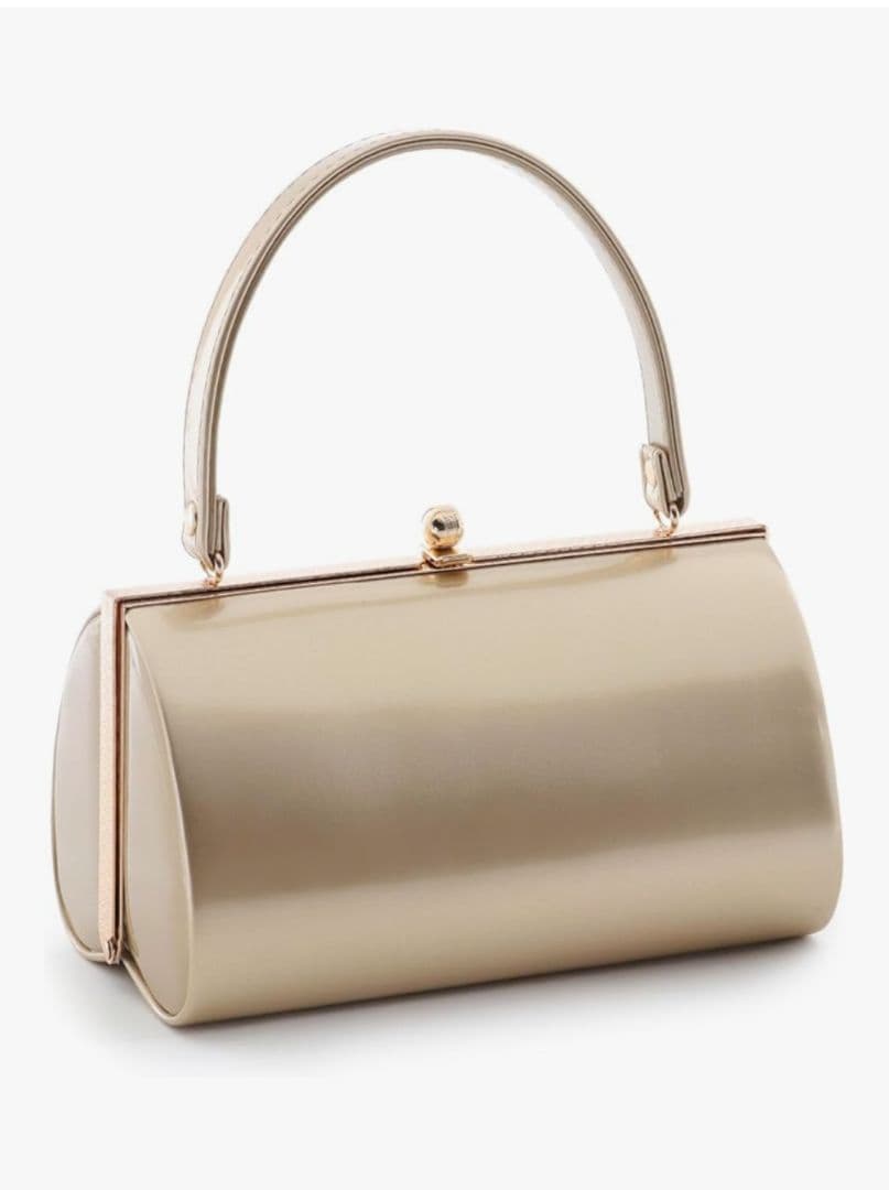 ゴールドクラッチバッグと草履のセット