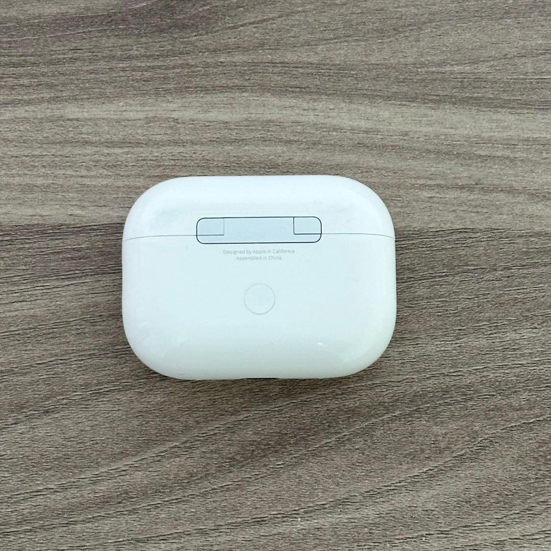 抹*茶様 【中古】AirPods Pro 2 Lightning 本体 充電ケー