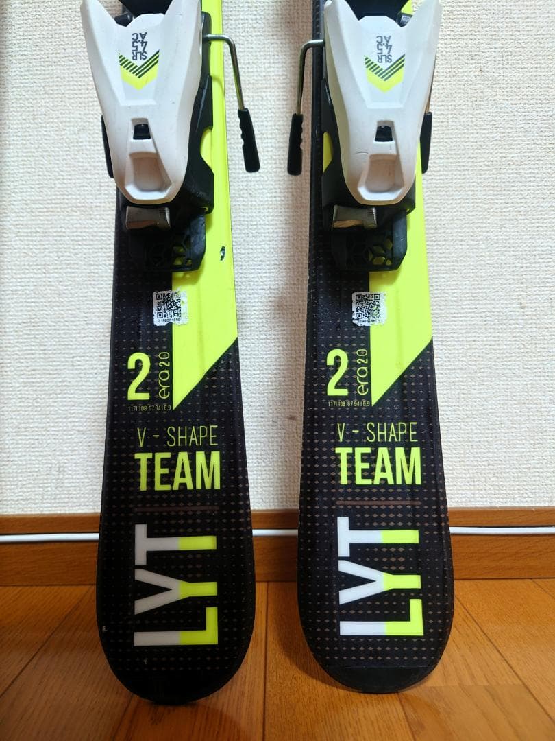 みみ　HEAD スキー板 117㎝ ストック90cm 2点セット