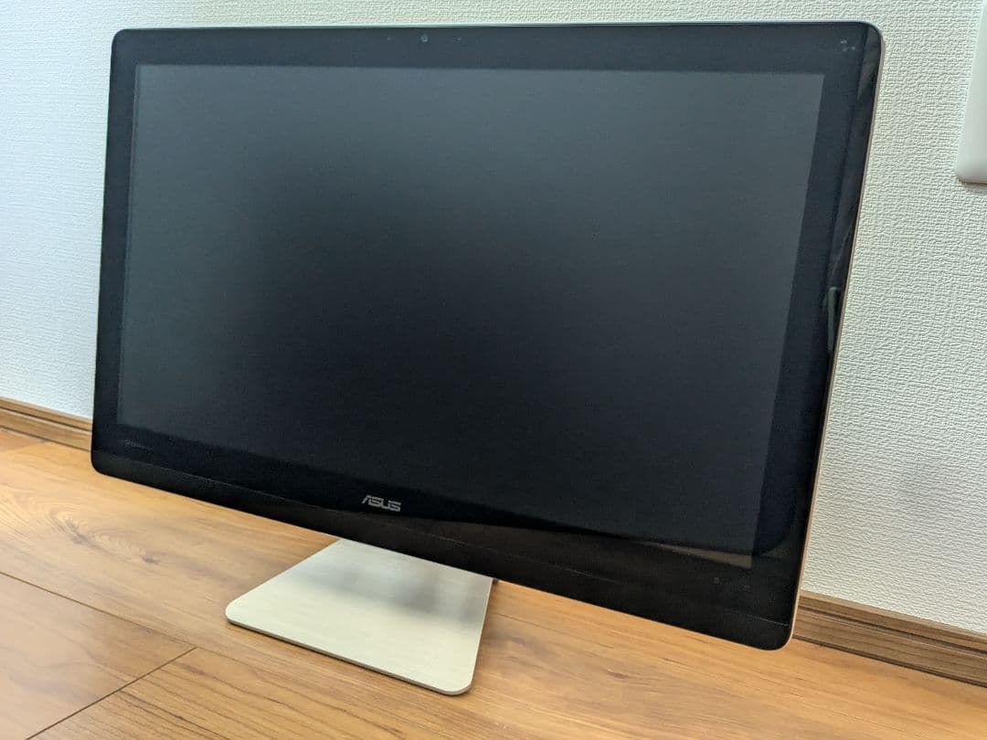デスクトップ一体型パソコン　ASUS Zen Aio Pro Z220IC