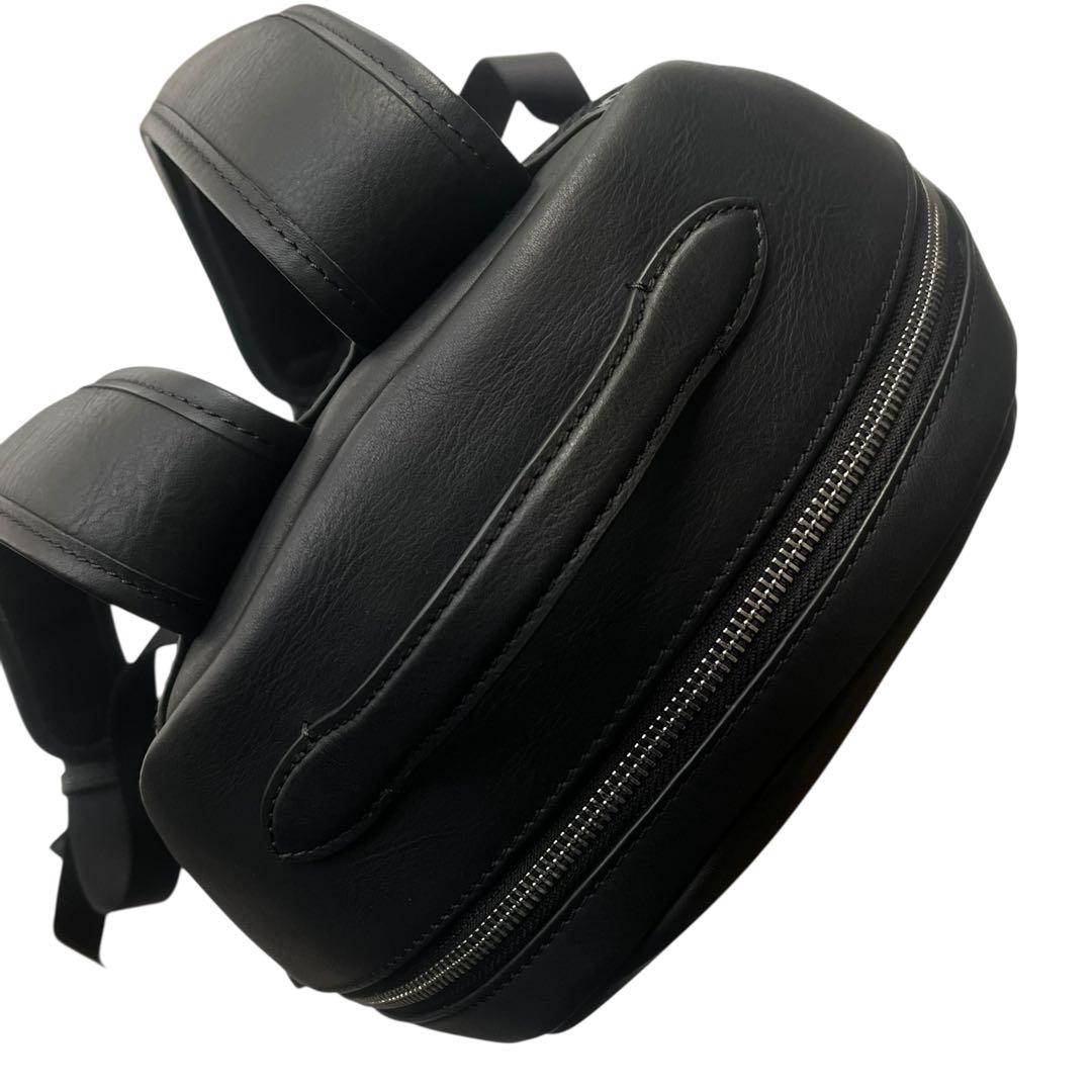 【極美品】epe ベジタブルタンニンレザー ラウンドリュック A4 PC 黒