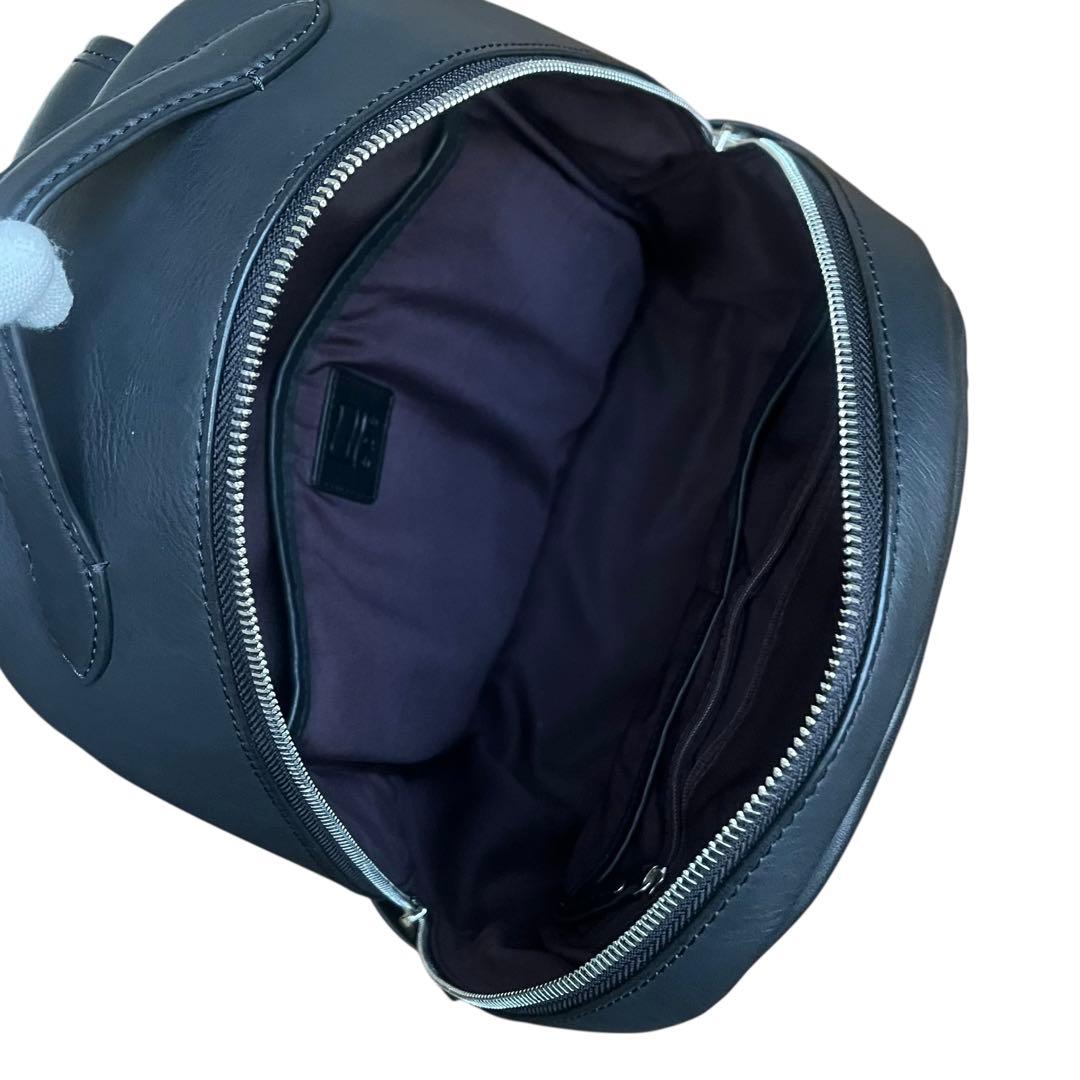 【極美品】epe ベジタブルタンニンレザー ラウンドリュック A4 PC 黒