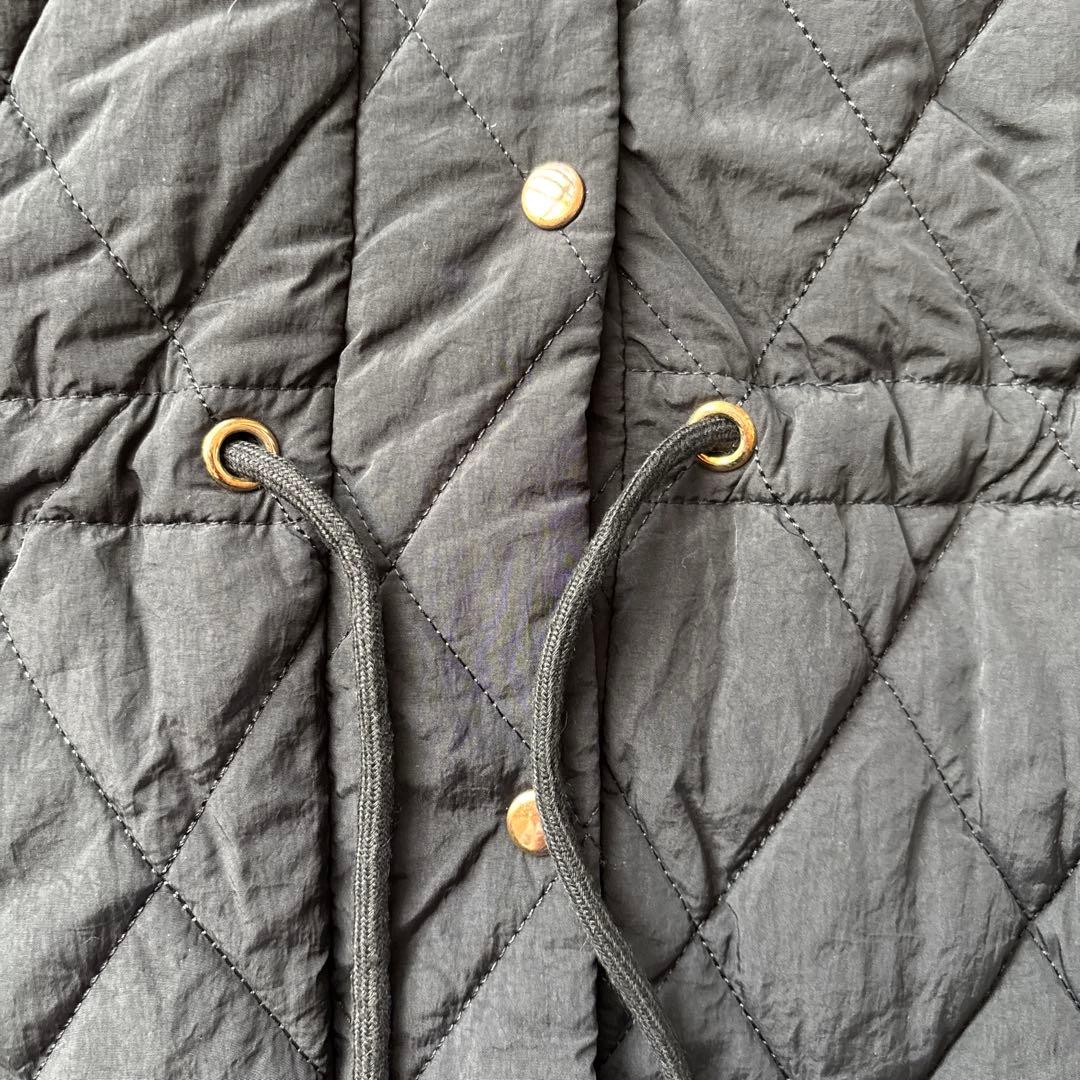 メゾンドルチェ　キルティング　フードコート　ポンチョ　ブラック