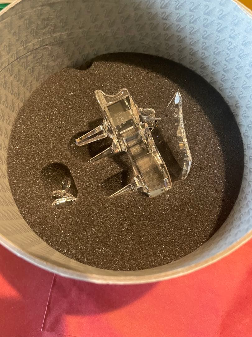 スワロフスキー　グランドピアノ