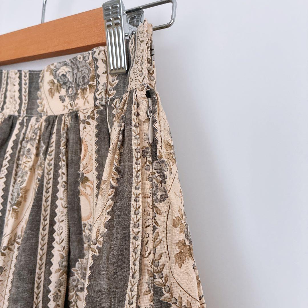 morphose メタモルフォーゼ アンティークブーケ スカート