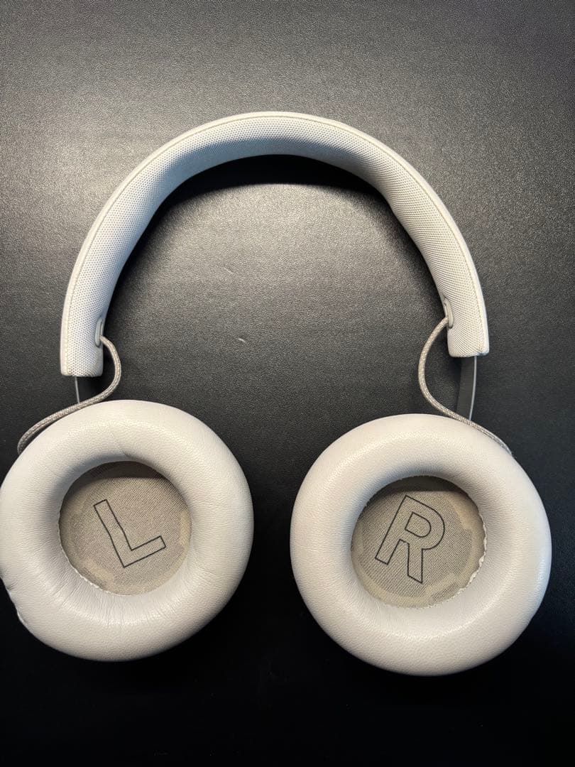 Bang&Olufsen Beoplay H4 ヘッドホン