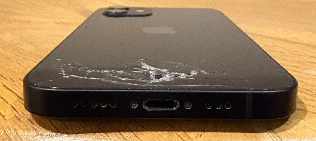 d*4様 Apple iPhone 12 64GB ブラック 本体