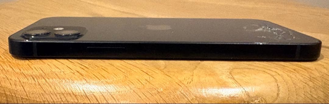 d*4様 Apple iPhone 12 64GB ブラック 本体