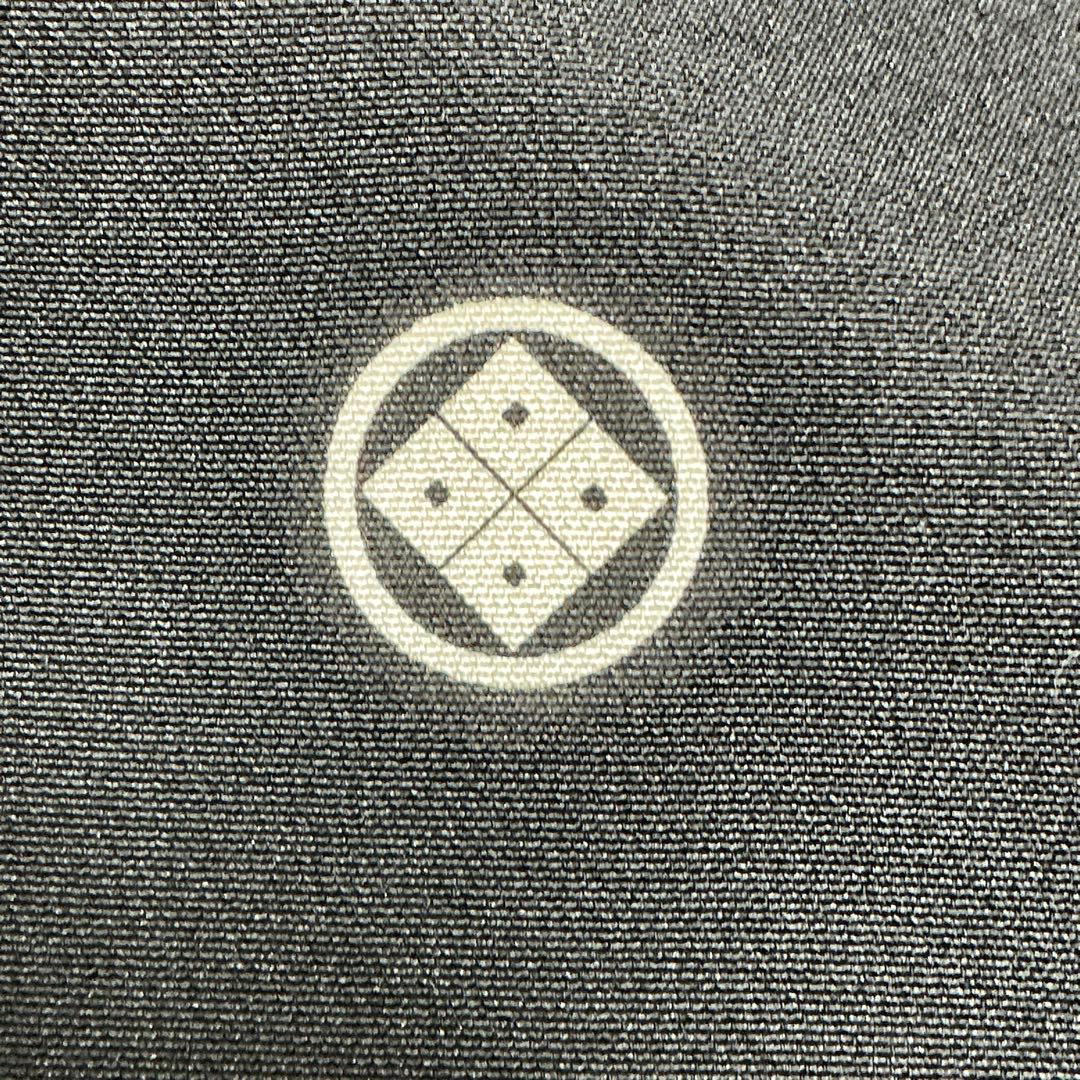 専用b238 正絹　黒留袖　比翼付　五つ紋　金駒刺繍　金箔　着物