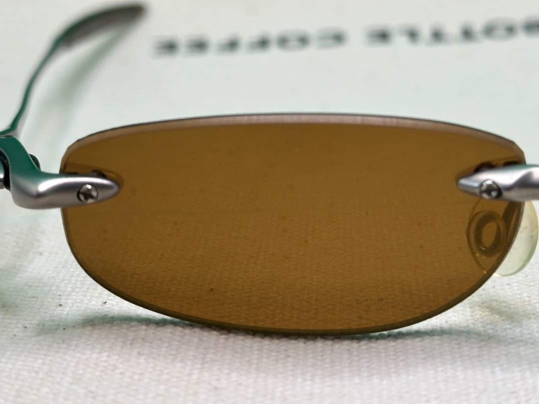【希少・美品】OAKLEY Why3　ビンテージサングラス　外箱・マイクロバッグ