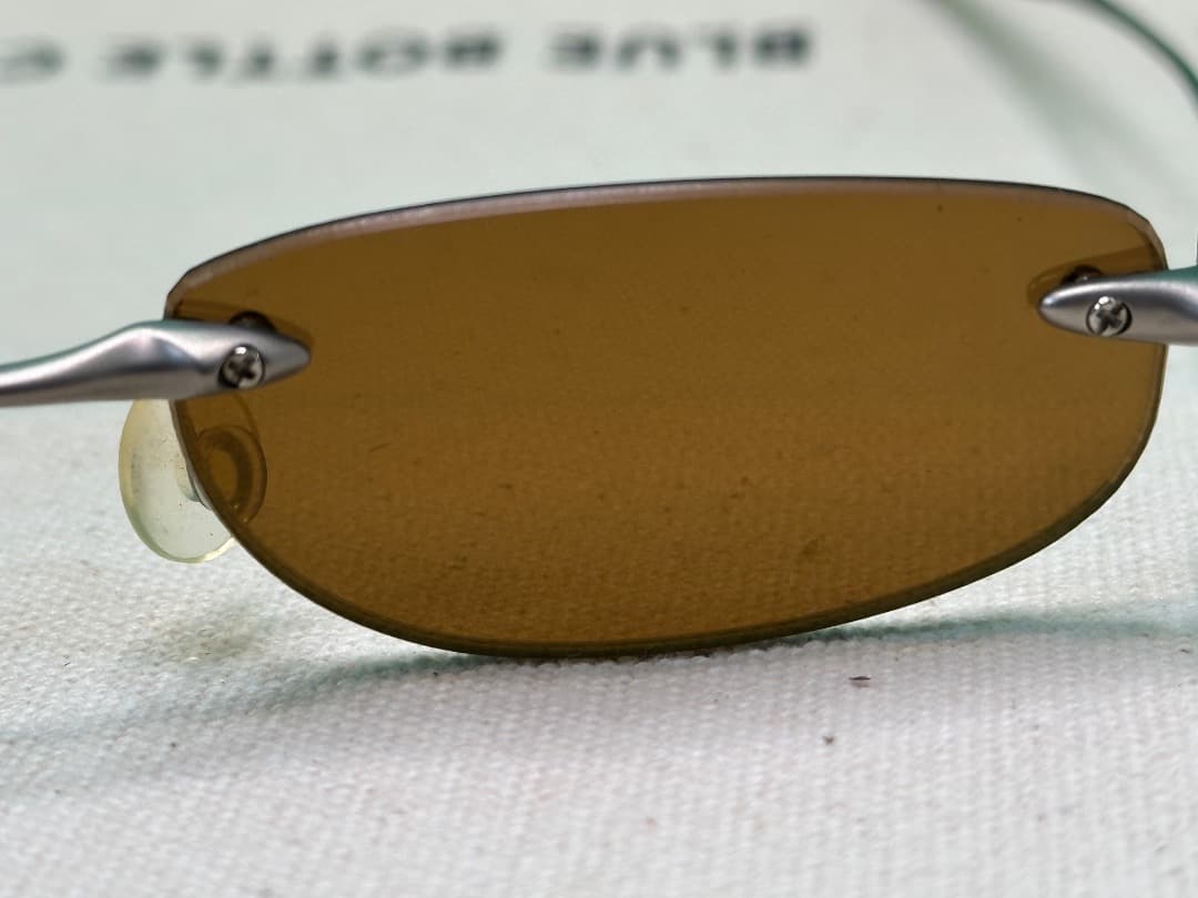 【希少・美品】OAKLEY Why3　ビンテージサングラス　外箱・マイクロバッグ