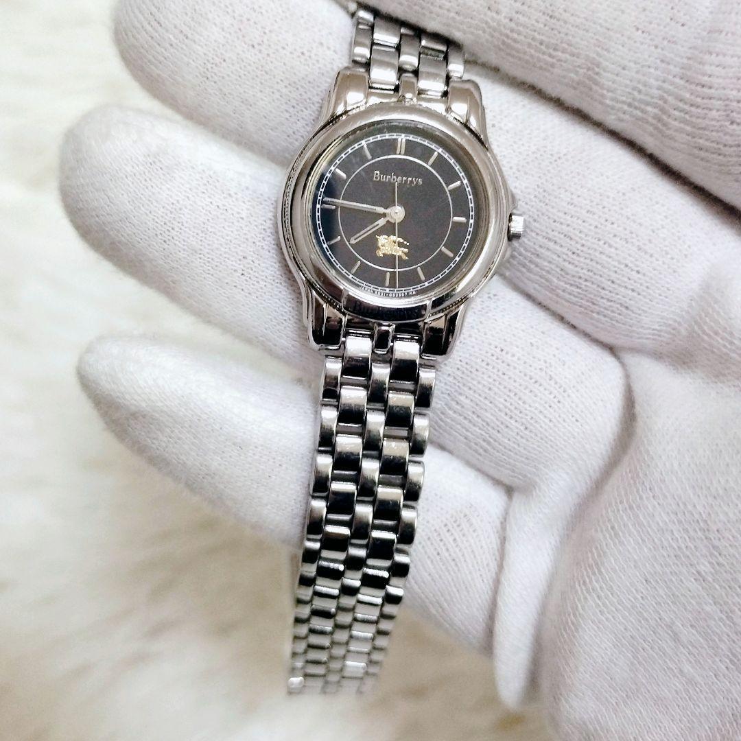 Burberrys バーバリー ブラック 金 ホースロゴ 文字盤黒 動作品