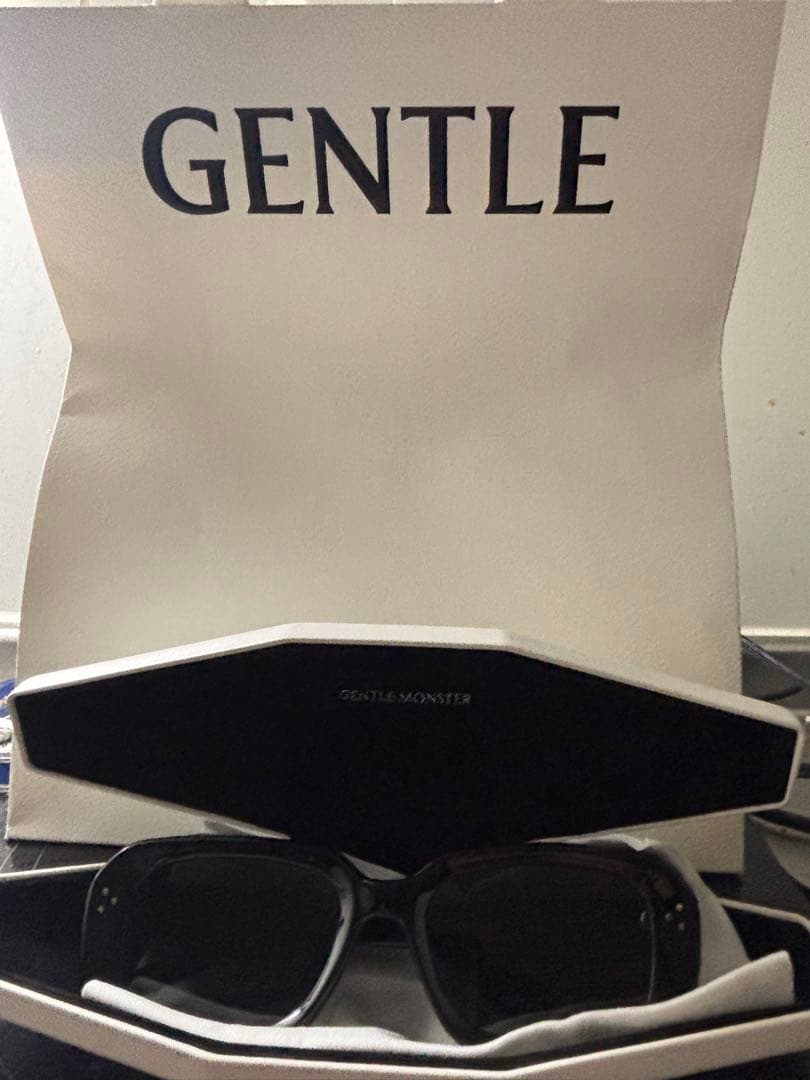 GENTLE MONSTER サングラス Phantom01 ブラック完全正規品