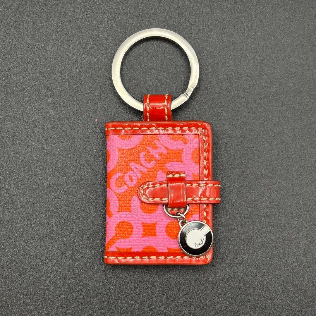 美品✨COACH Picture Frame Charm Black Red