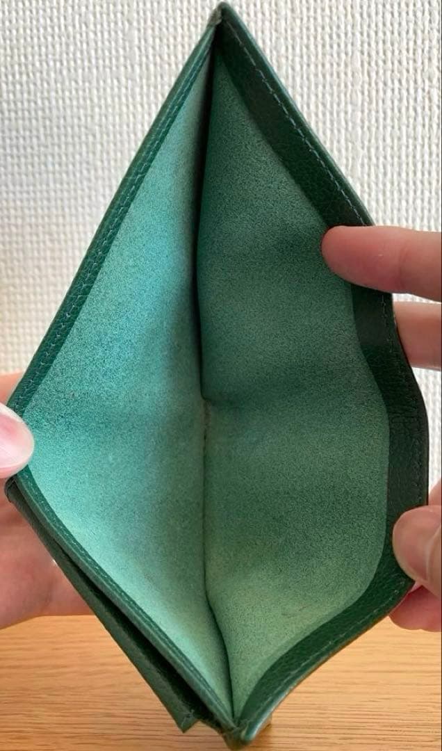 IL BISONTE イルビゾンテ　レザー二つ折りウォレット　小銭入れ付き財布