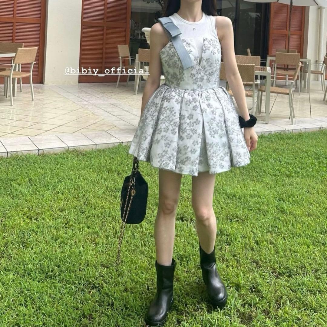 まどか☺︎ 新品未使用 Bibiy. QUINN EMBROIDERY