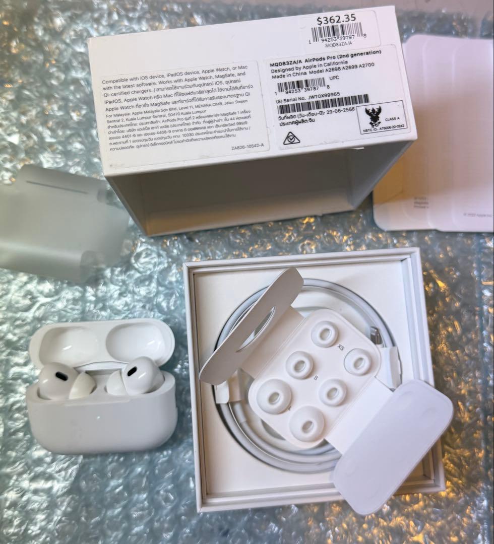 こ*ろ様 AirPods Pro 第2世代 Lightning ワイヤレス充電