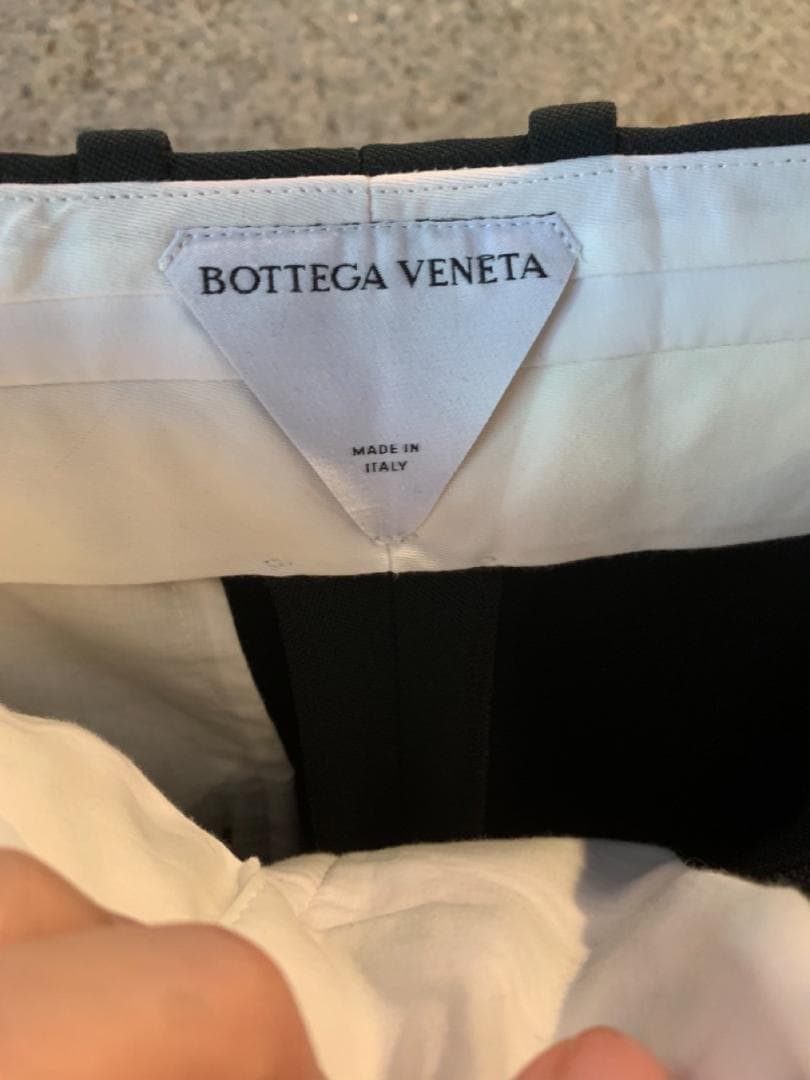 ひ*げ様 BOTTEGA VENETA パンツ ダークグリーン 44