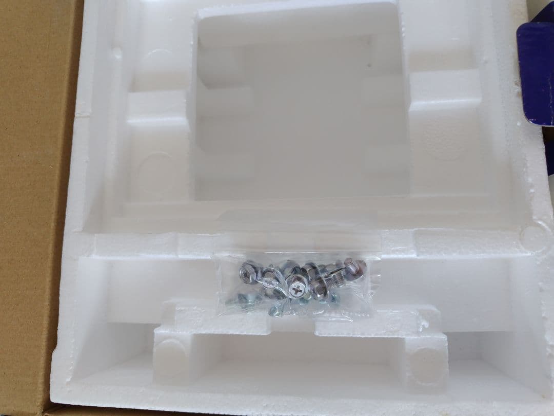 まーちゃん clarion DMB165 CD/MDレシーバー