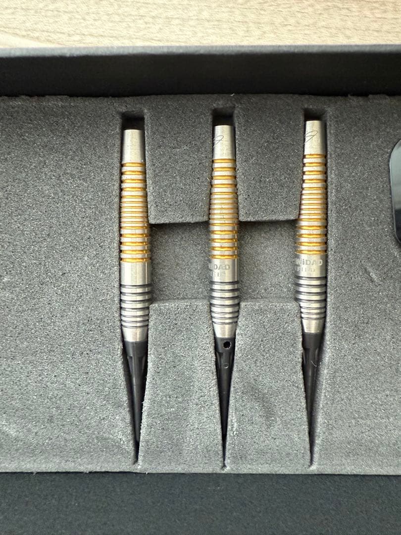 TRINIDAD TITO限定版ダーツ レイジーゼロ