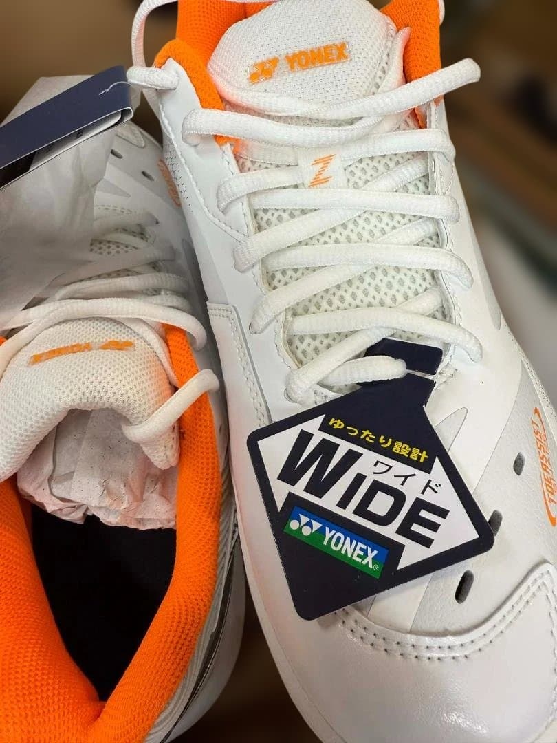 ち*る様 ヨネックス パワークッション 65Z SHB65Z3W 26cm