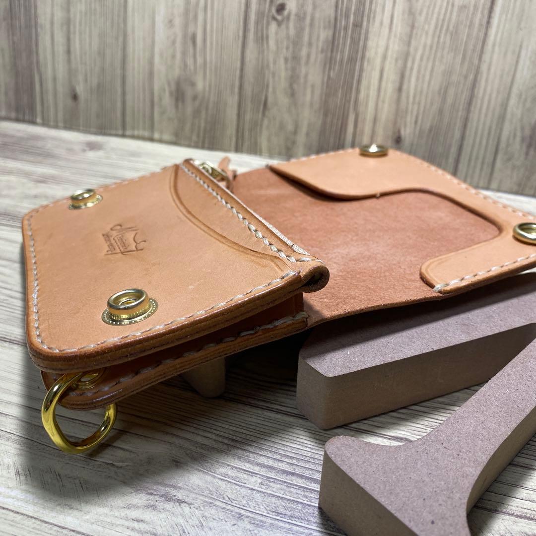 ミドルトラッカーウォレット（二層式）カードケース付き特別限定品