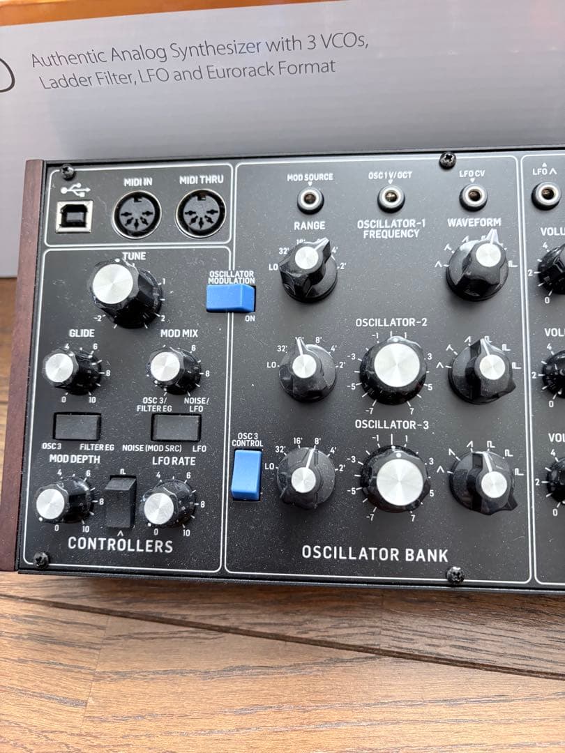 ベリンガー　Behringer Model-D