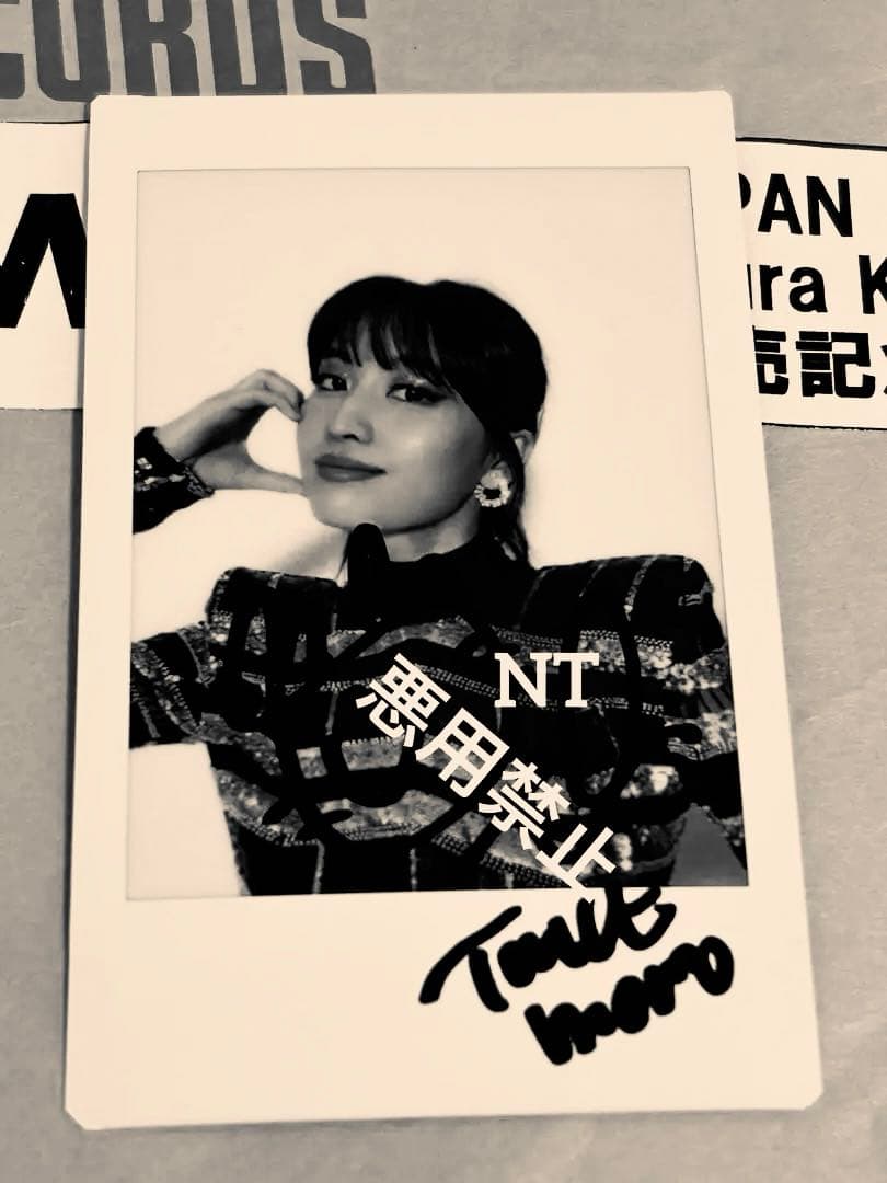 twice モモ　サイン　チェキ